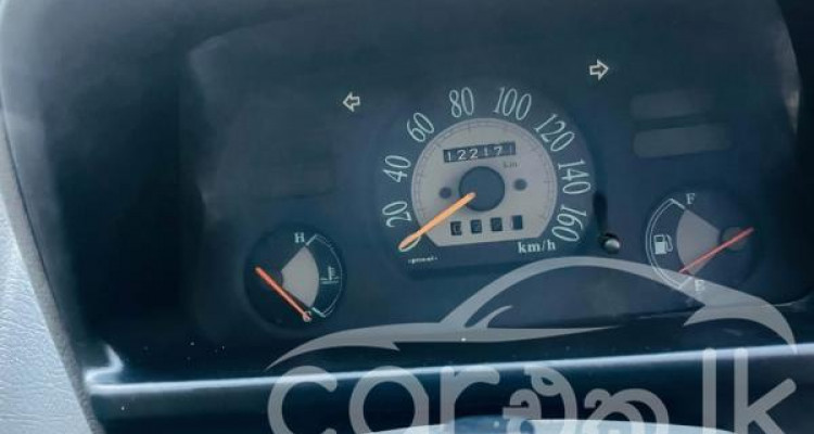 SUZUKI MARUTI ZEN 2003