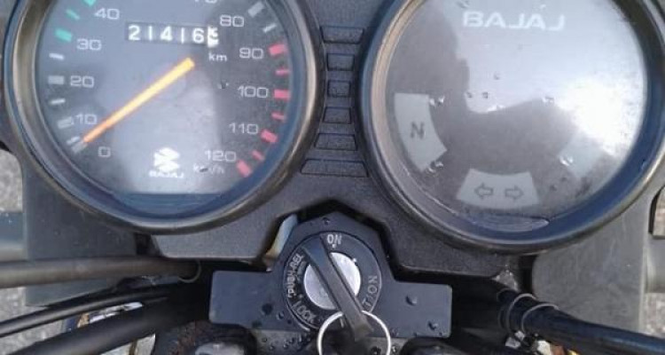 BAJAJ CT100 2019