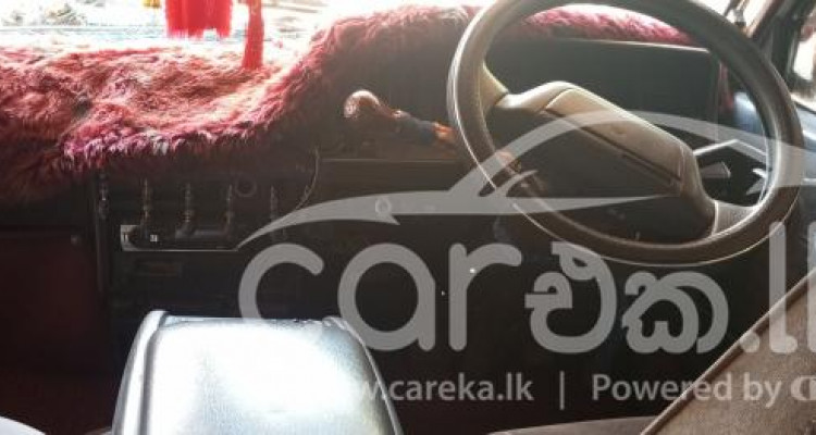 TOYOTA HIACE LH50 1984