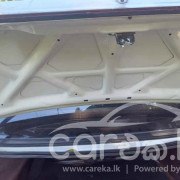 NISSAN TRAD SUNNY 1987