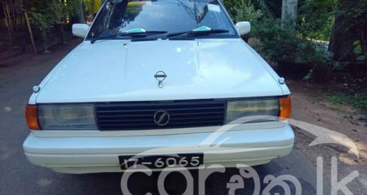 NISSAN TRAD SUNNY 1987