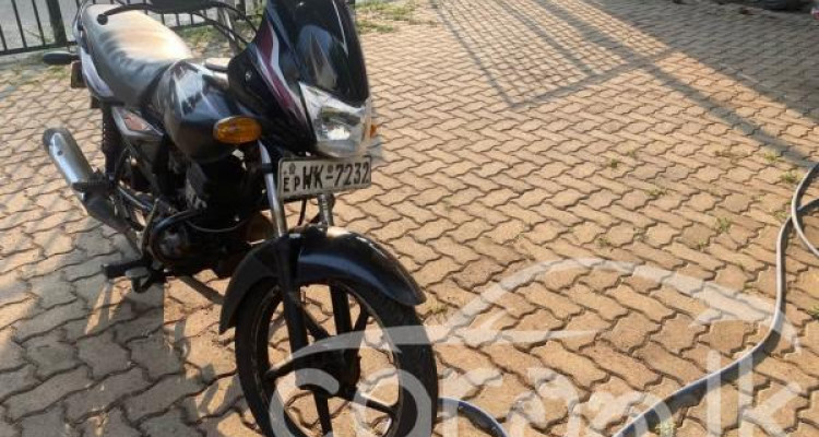 BAJAJ PLATINA 2010