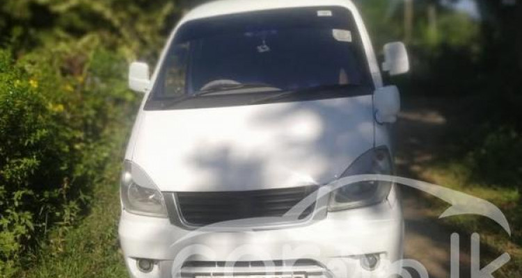 MICRO MPV 2011