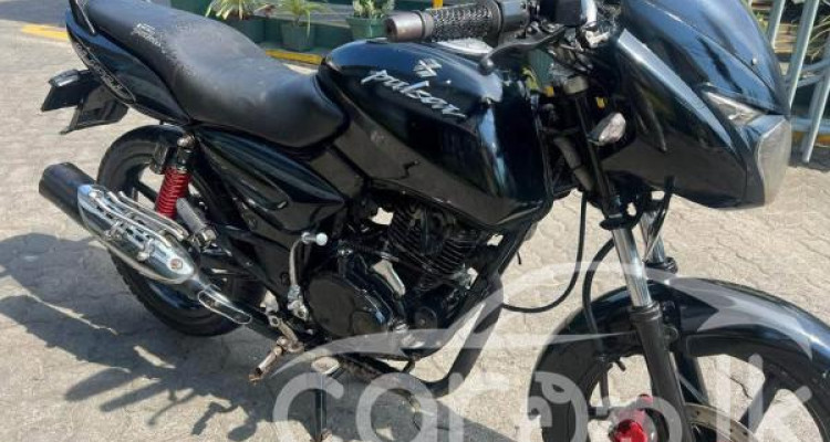 BAJAJ PULSAR 180 2006