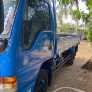 ISUZU NPR 1995