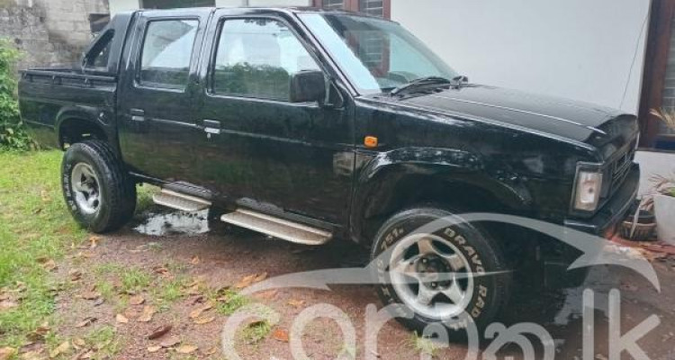 NISSAN DATSUN D21 1987