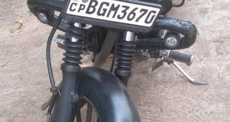 BAJAJ AVENGER 2018