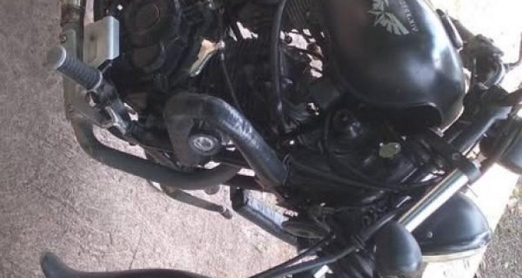 BAJAJ AVENGER 2018