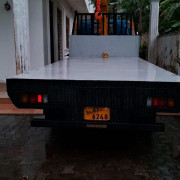 ISUZU BOOM TRUCK 1981