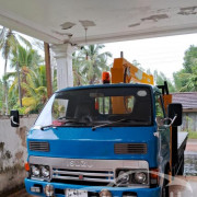 ISUZU BOOM TRUCK 1981