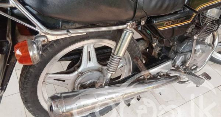 HONDA CB 125 1997