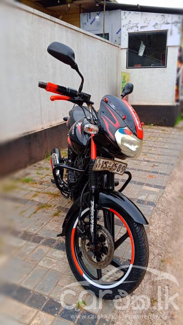 BAJAJ DISCOVER 135 2010