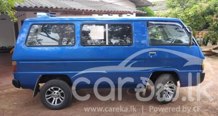 MITSUBISHI DELICA L300 1984