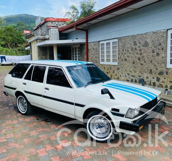 TOYOTA COROLLA DX WAGON KE72 1983