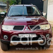 MITSUBISHI MONTERO SPORT 2012