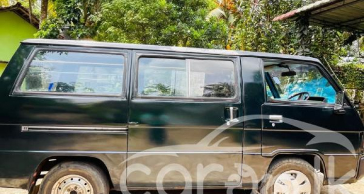 MITSUBISHI DELICA L300 1984