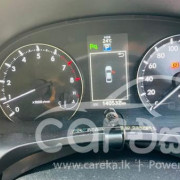 TOYOTA PREMIO 2016