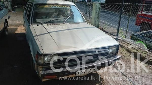 TOYOTA COROLLA DX WAGON 1985