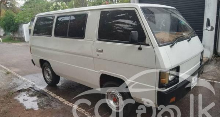 MITSUBISHI DELICA L300 1983