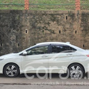 HONDA GRACE 2015