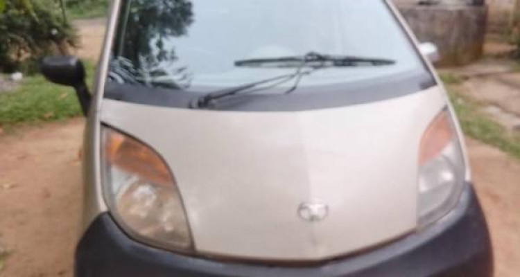 TATA NANO 2011