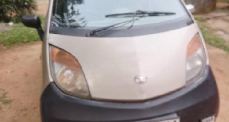TATA NANO 2011
