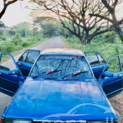 NISSAN BLUEBIRD 1986