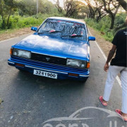 NISSAN BLUEBIRD 1986