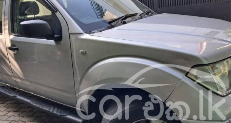 NISSAN NAVARA 2006