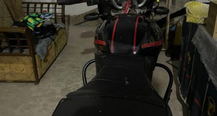 BAJAJ PULSAR 180 2008