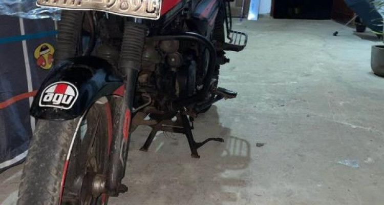 BAJAJ PULSAR 180 2008