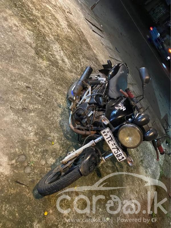 BAJAJ PULSAR 180 2006