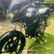 BAJAJ PULSAR 180 2008