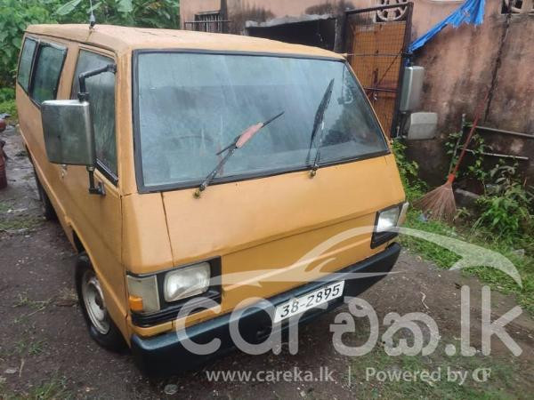 MITSUBISHI DELICA L300 1982