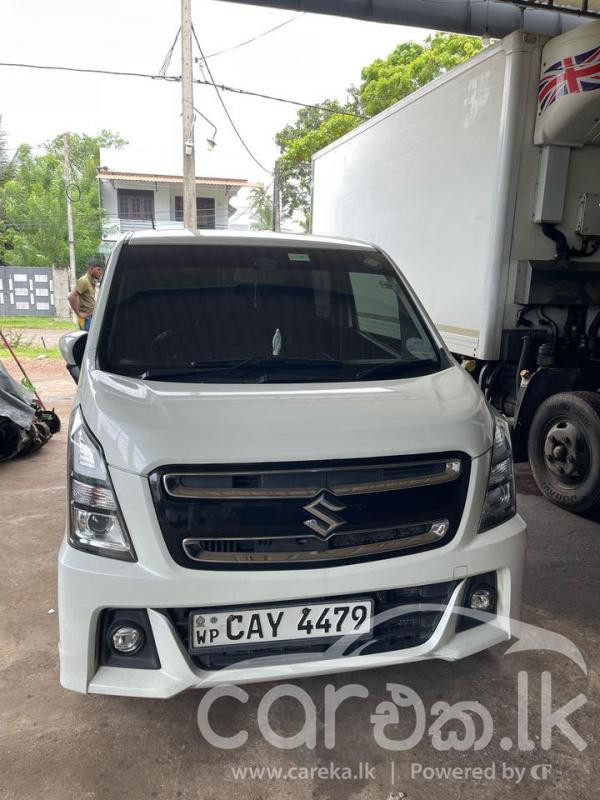 SUZUKI WAGON R STINGRAY 2018