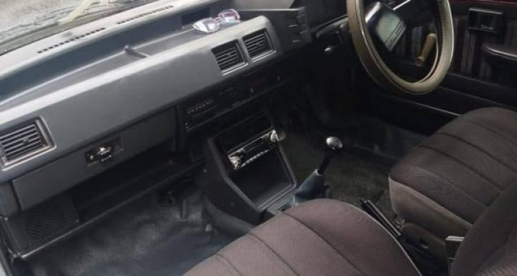 TOYOTA STARLET 1988