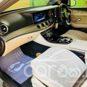 MERCEDES BENZ E200 AMG 2016