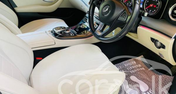 MERCEDES BENZ E200 AMG 2016