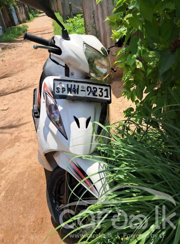 TVS WEGO 2011
