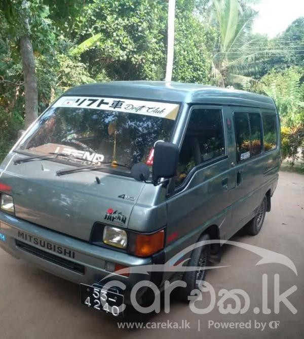 MITSUBISHI DELICA PO5 1989