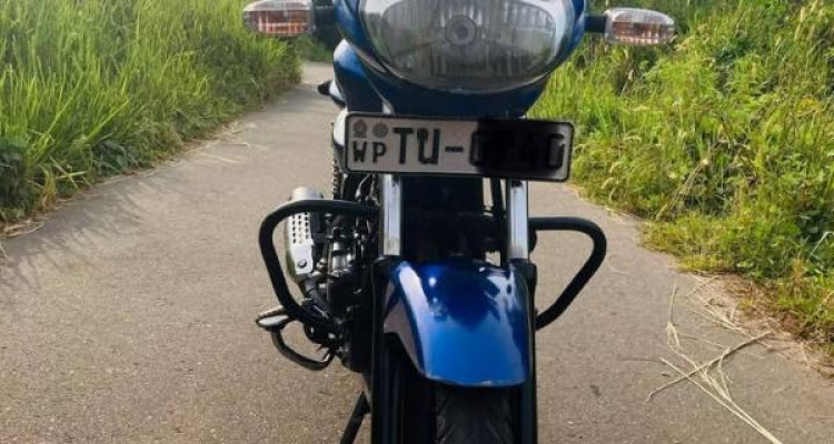 BAJAJ DISCOVER 125 2017