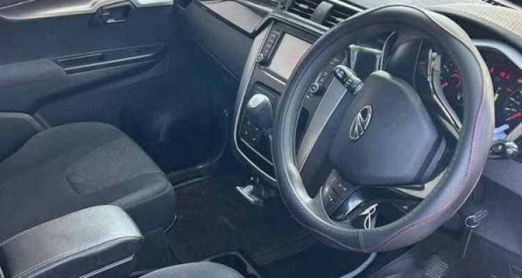 MAHINDRA KUV100 NXT 2021