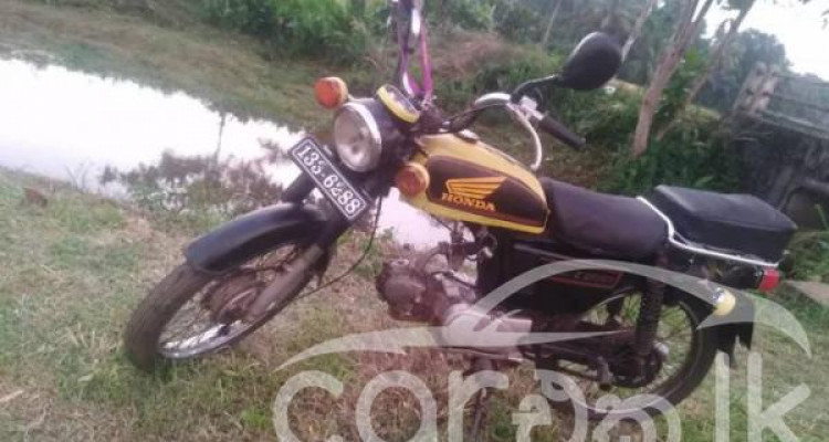 HONDA CB 125 1991