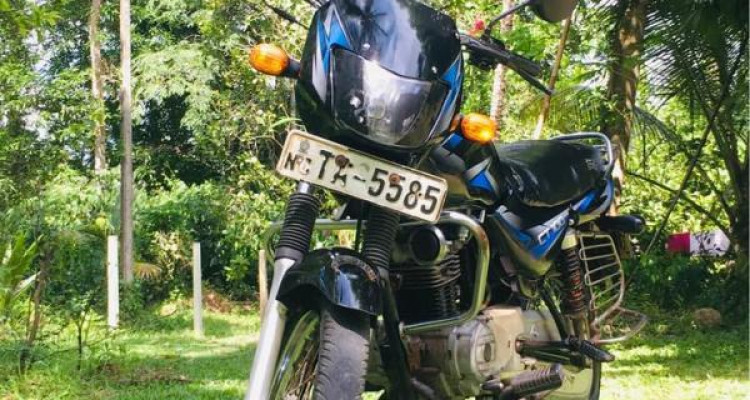 BAJAJ CT100 2006