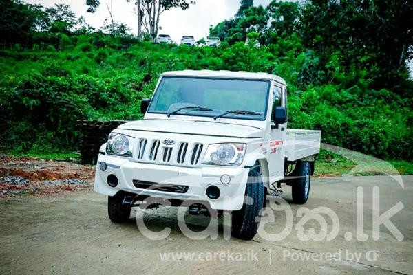 MAHINDRA BOLERO 2025