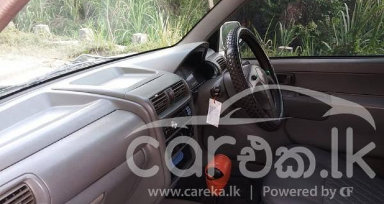 MITSUBISHI MINICA 2000