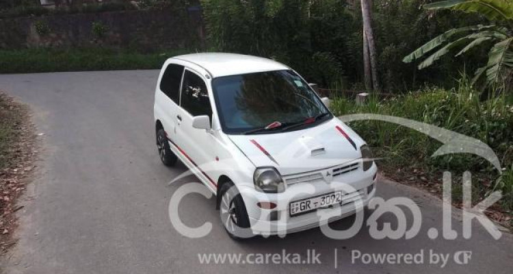 MITSUBISHI MINICA 2000