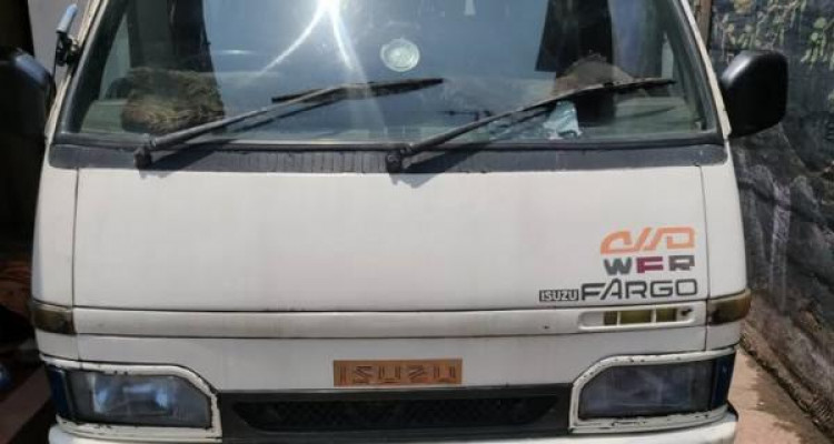ISUZU FARGO 1993