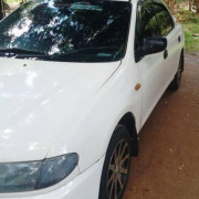MAZDA FAMILIA 1996