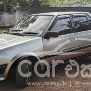 NISSAN LAUREL 1986